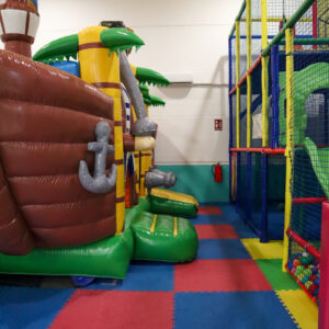 2.zona-infantil-haz-tu-party-nave-alcorcon